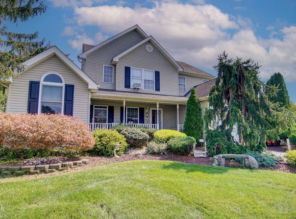 2 Christina Court, Jackson, NJ 08527