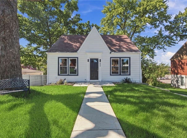 1808 Worton Blvd, West Mifflin, PA 15122