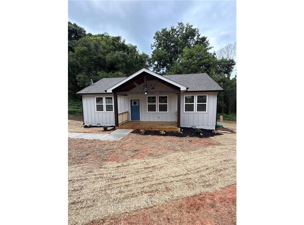 80 Elberton Street, Toccoa, GA 30577