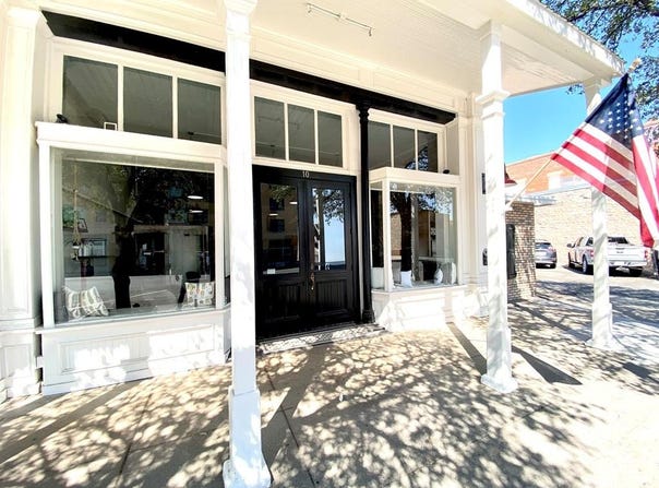 10 E Concho Avenue, San Angelo, TX 76903