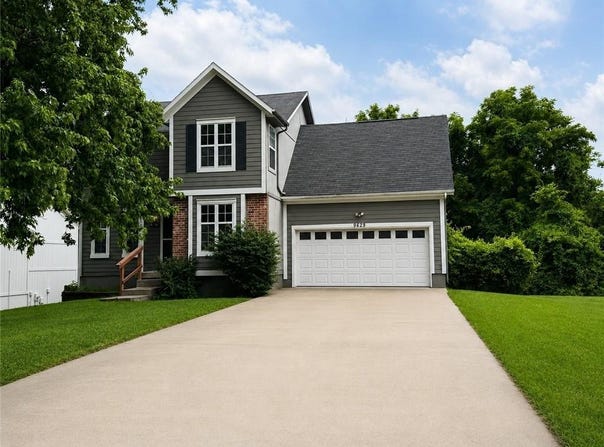 9629 W 51st Street, Merriam, KS 66203