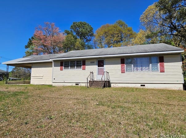 1506 4th Ave, Roanoke Rapids, NC 27870