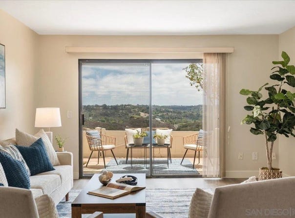 245 Fairlee, Encinitas, CA 92024