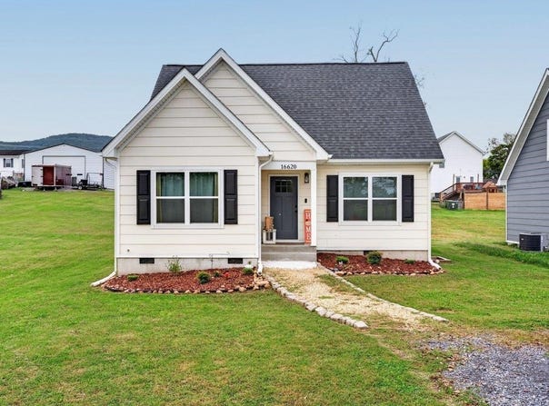 16620 E SPRING ST, ELKTON, VA 22827