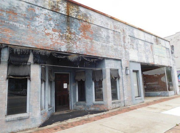 284&286 ROANOKE AVENUE, Roanoke Rapids, NC 27870