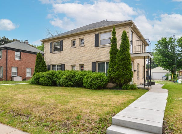 3113 W Oklahoma Ave, Milwaukee, WI 53215