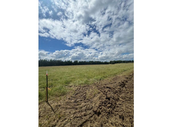 195 PR 33267, Sumner, TX 75486
