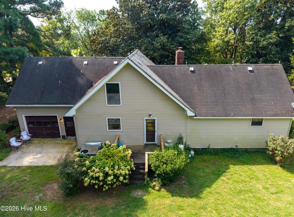205 S End Road, Knotts Island, NC 27950