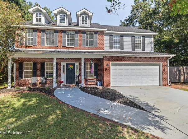 6457 Kalipekona Way, Diamondhead, MS 39525