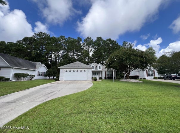 302 Jasmine S, Swansboro, NC 28584