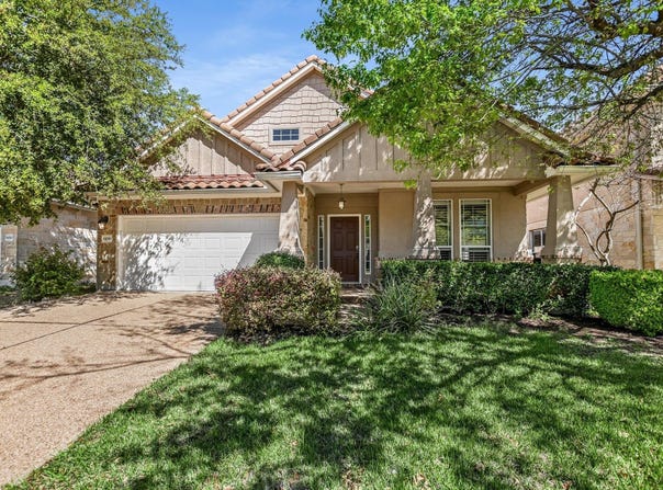 14316 Broadwinged Hawk Dr, Austin, TX 78738