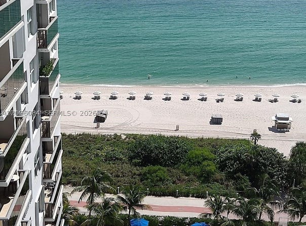 6039 Collins Ave, Miami Beach, FL 33140