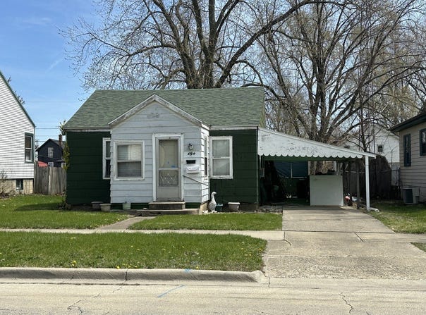 184 S Forest Avenue, Bradley, IL 60915