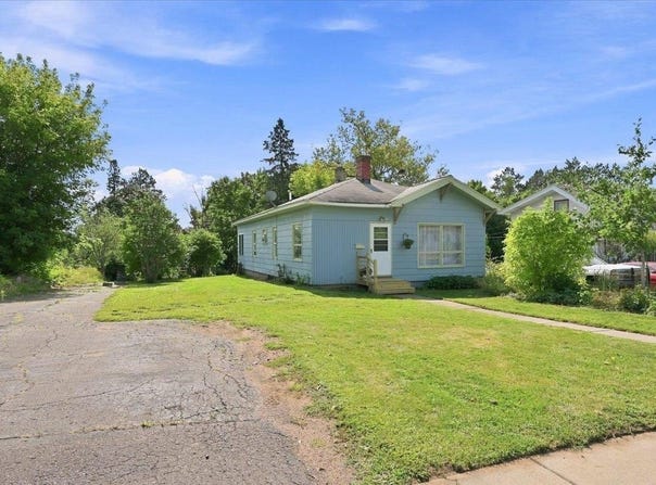 316 W Owatonna St, Duluth, MN 55803