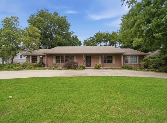 4631 E 55th Place, Tulsa, OK 74135
