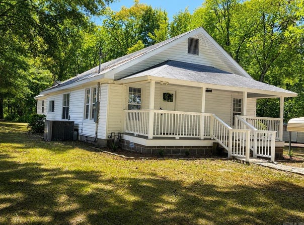 914 Heights Road, Benton, AR 72019-2372