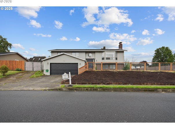 3780 SE 21ST Dr, Gresham, OR 97080