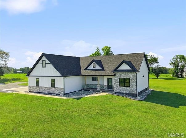 120 White Wildlife Road, Unincorporated, MO 63377