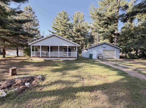 1861 E Stockwell Road, Harrison, MI 48625