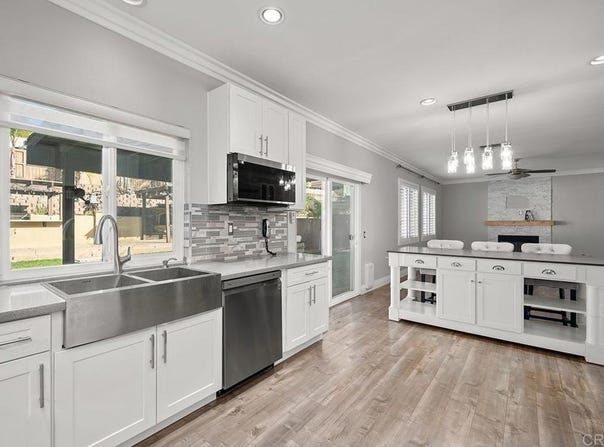 1415 EWING DR, Chula Vista, CA 91911