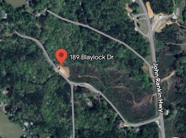 189 Blaylock Dr, Fulton, MS 38843