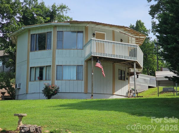 500 Steel Bridge Loop, Hickory, NC 28601
