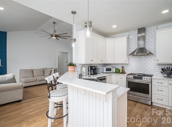 2725 Eagle Drive, Lincolnton, NC 28092