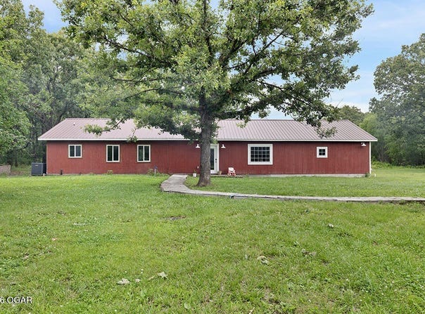 86 N Ranch Road, Marshfield, MO 65706