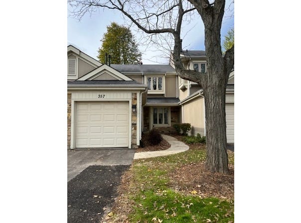 357 Kildeer Lane, Deerfield, IL 60015