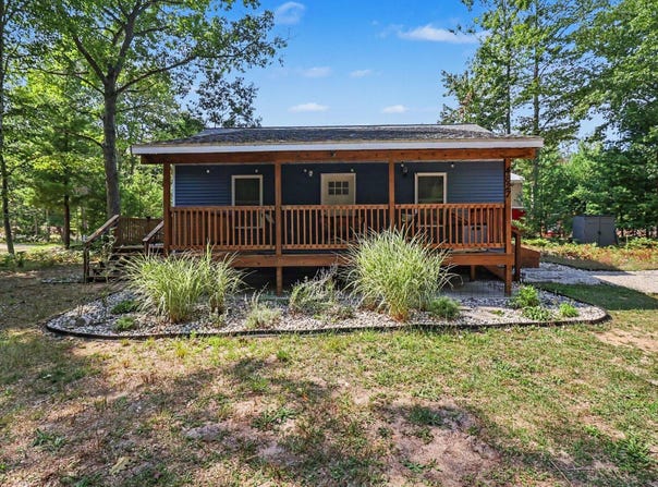 4827 N Pine Avenue, Mears, MI 49436