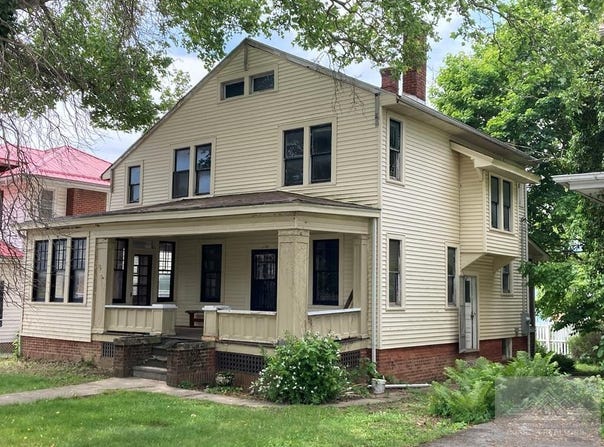 1800 Vineyard St., BLUEFIELD, WV 24701