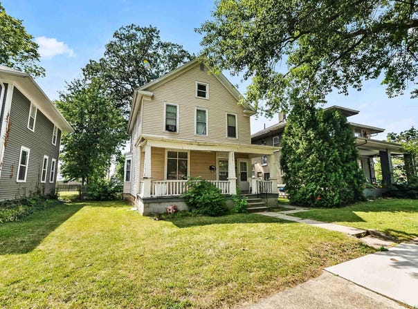 2015 Crescent Avenue, Fort Wayne, IN 46805