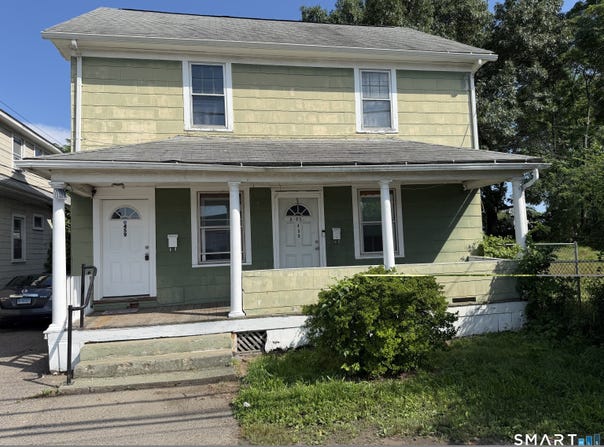 459 Honeyspot Road, Stratford, CT 06615