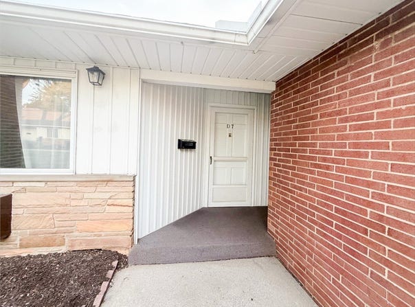 5651 Broadview Road, Parma, OH 44134