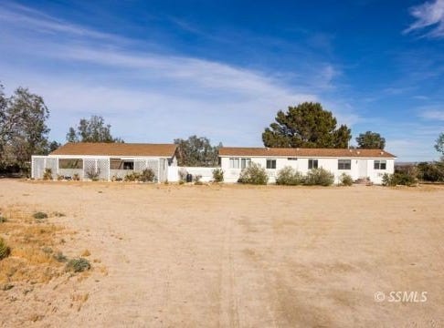 5606 Avenida Del Sol, Inyokern, CA 93527