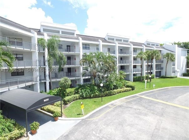 16051 Blatt Blvd, Weston, FL 33326