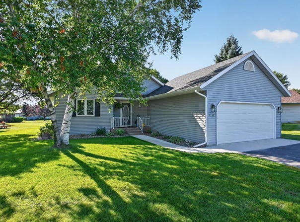 1258 Westbrook Circle, Alexandria, MN 56308
