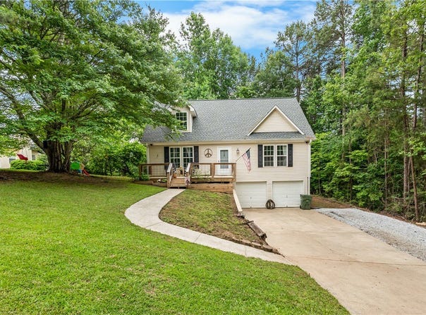 116 Jamlette Drive, Walhalla, SC 29691