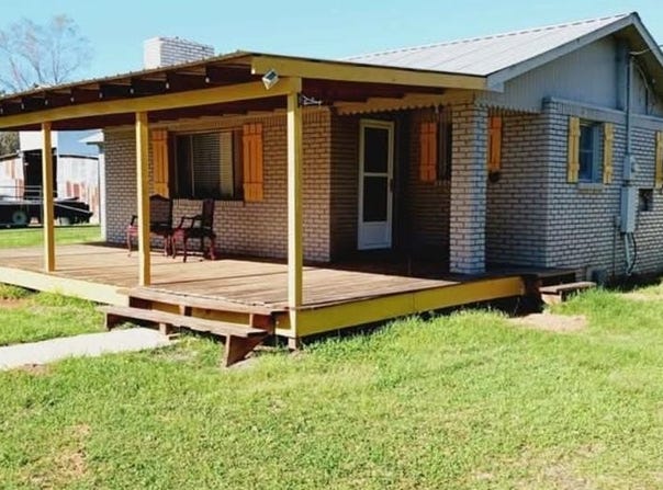 806 Walthall Rd, Newton, TX 75966