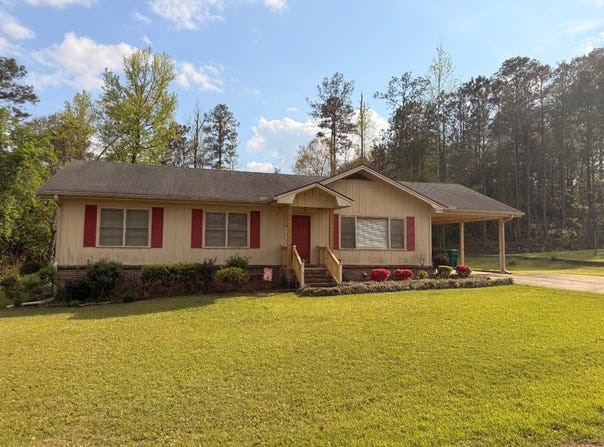 654 Bloedel Ave, Thomasville, AL 36784
