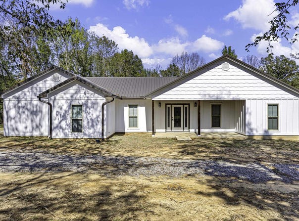 211 Private Road 2292, Clarksville, AR 72830