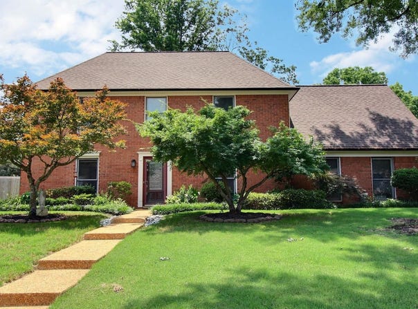 647 WINLAWN Dr, Collierville, TN 38017