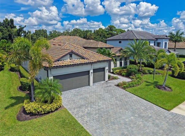 16203 TRADEWIND Terrace, LAKEWOOD RANCH, FL 34211