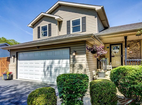 1915 Winger Drive, Plainfield, IL 60586