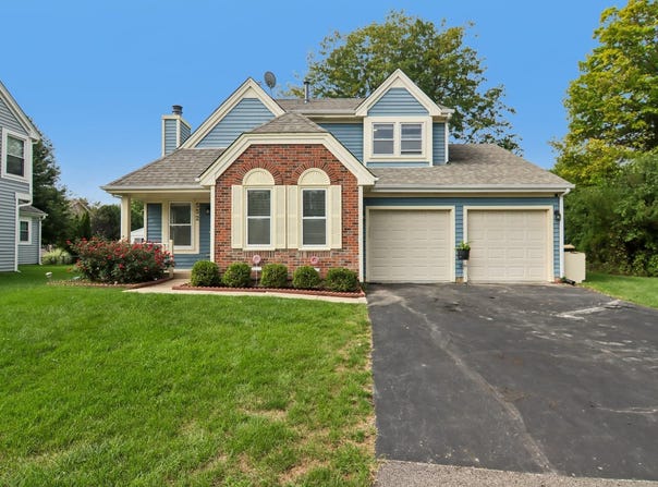 552 Delmar Court, Elk Grove Village, IL 60007
