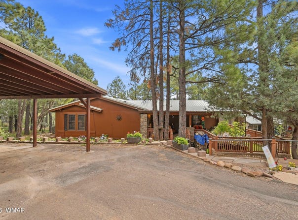 3197 Pine Needle Drive, Show Low, AZ 85901