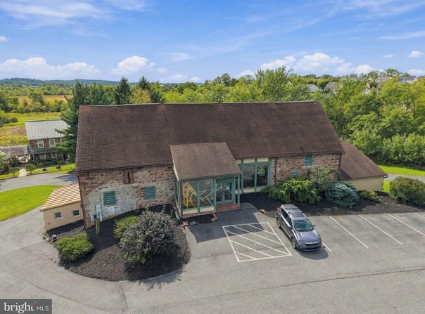 2887 N READING Road, ADAMSTOWN, PA 19501