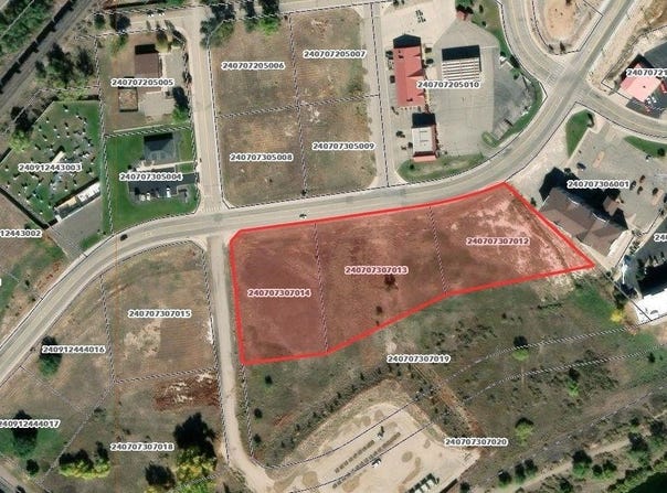 Cardinal Way, Parachute, CO 81635