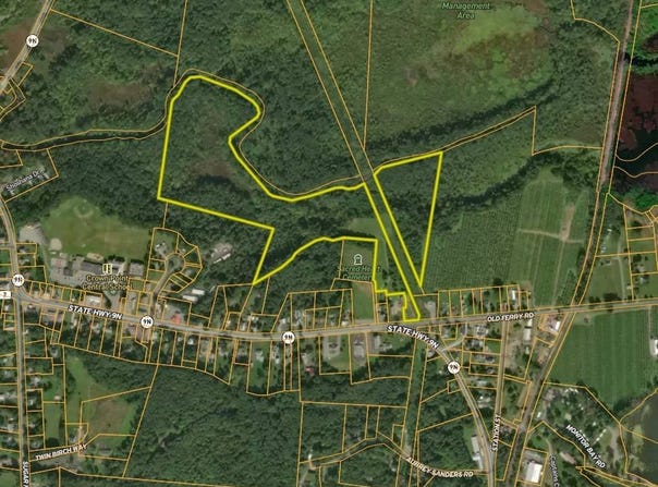 Main Street, Crown Point, NY 12928