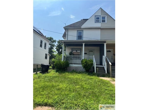 37 Dekalb Avenue, Plainfield, NJ 07063